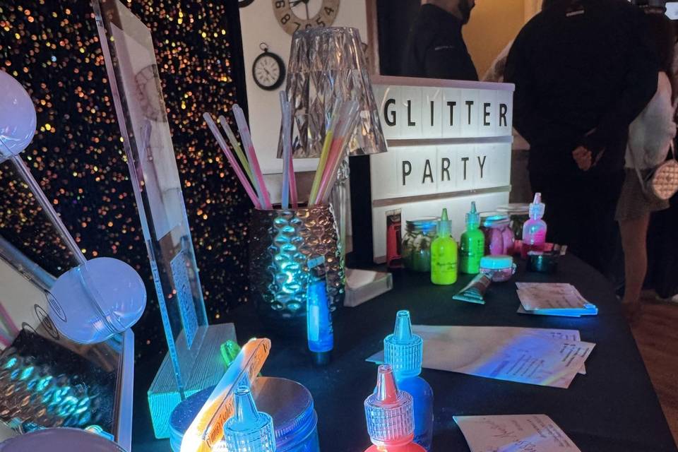 Glitter party