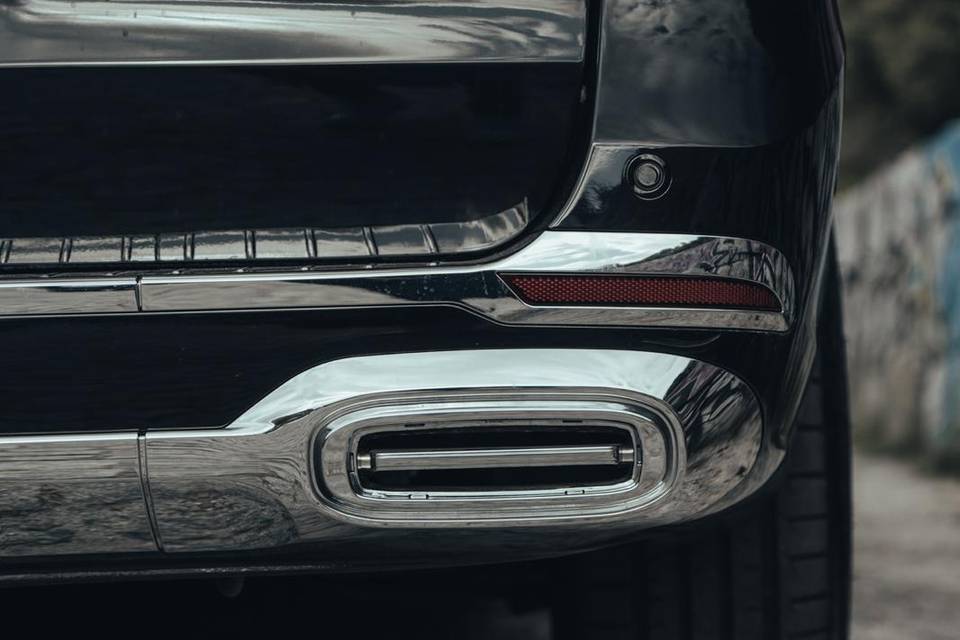 Exterior - tailpipe