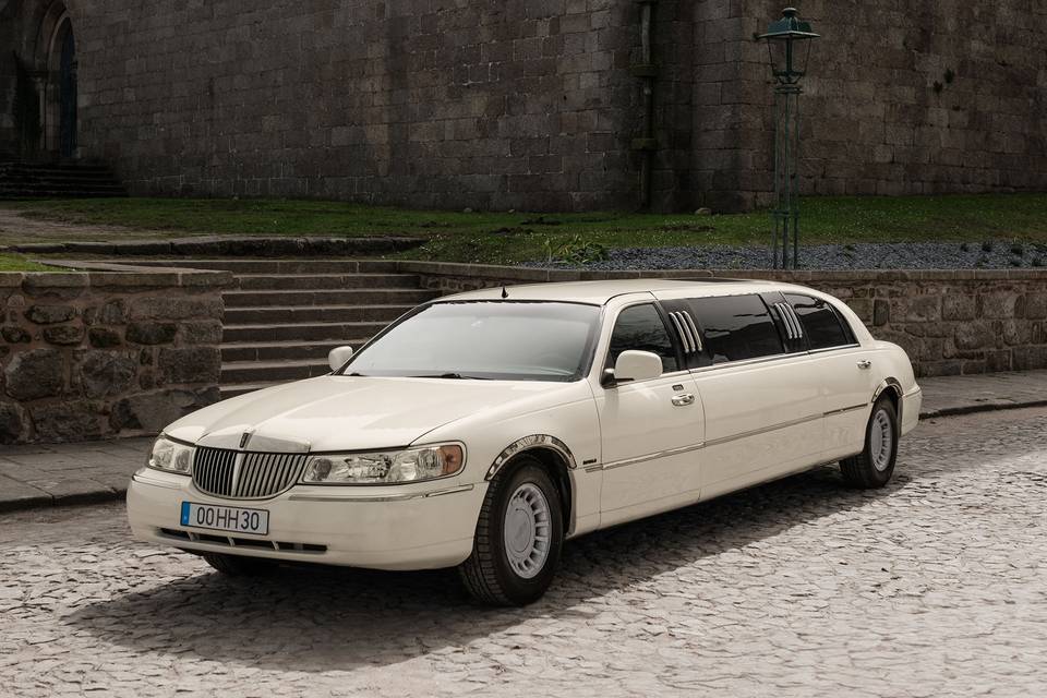 Limousine Lincoln 2