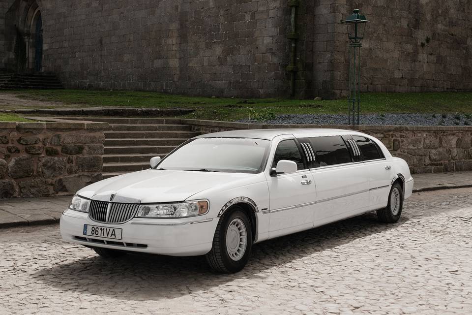 Limousine Lincoln 3