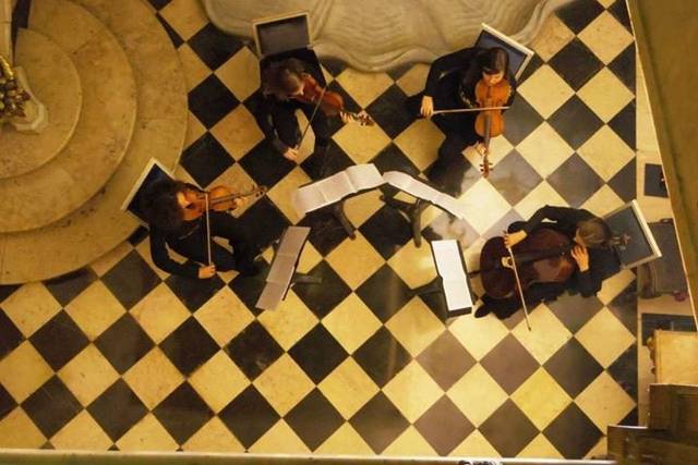 Quatro Sóis concerto