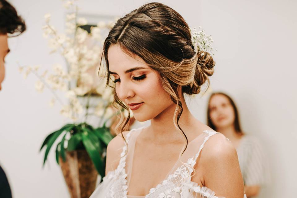 Vanessa Bonfim Make-up