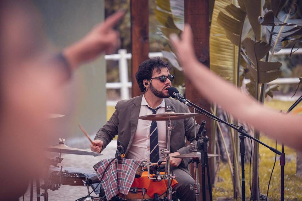 Bateria e voz