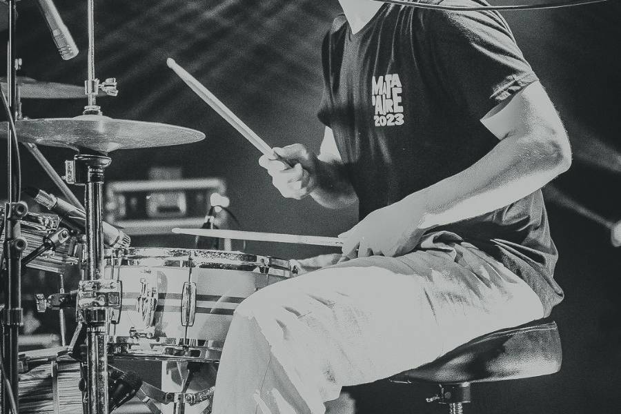 Bateria e voz