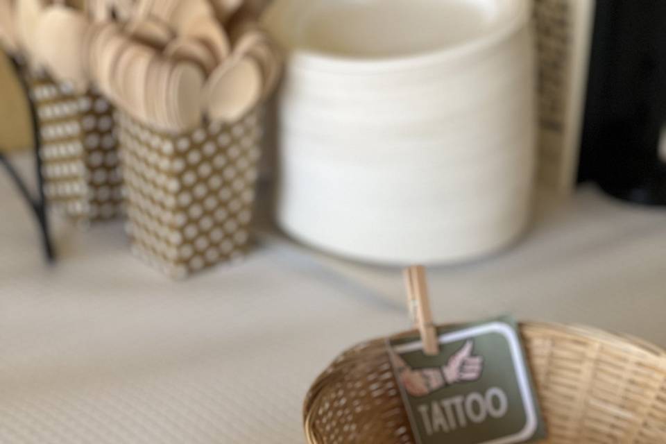 Tattoos temporárias e ímanes