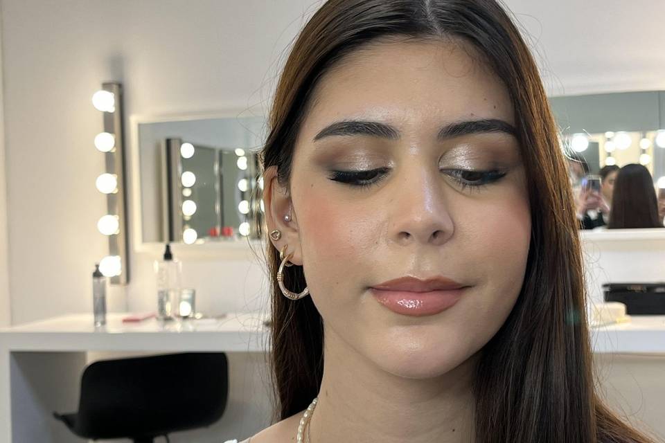 Mariana Sá Makeup Artist