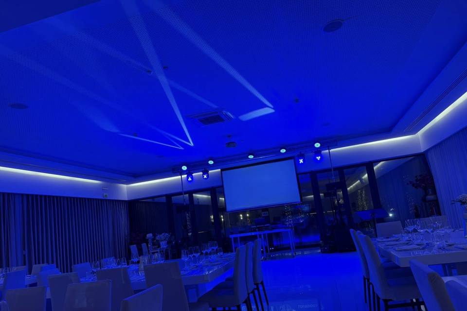 Jantar corporativo – som e luz