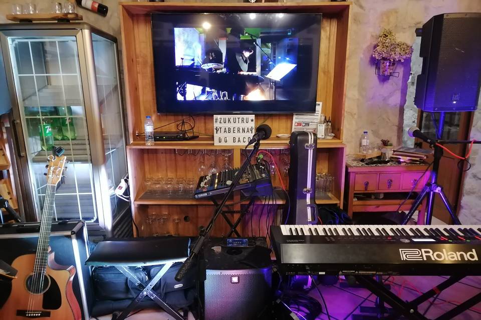 Acústico