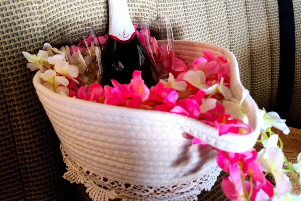 Welcome drink?! YESSS 🍾🥂