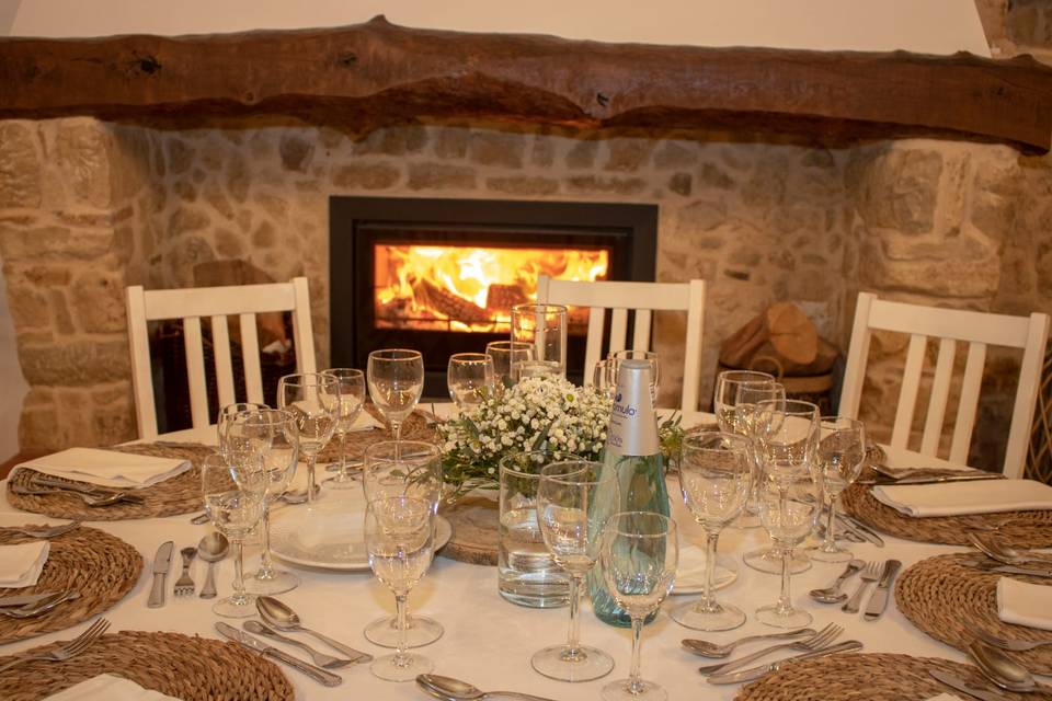 Sala da Adega - Lareira