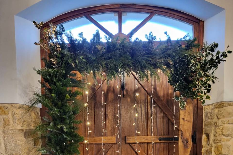 Sala adega - moldura decorada