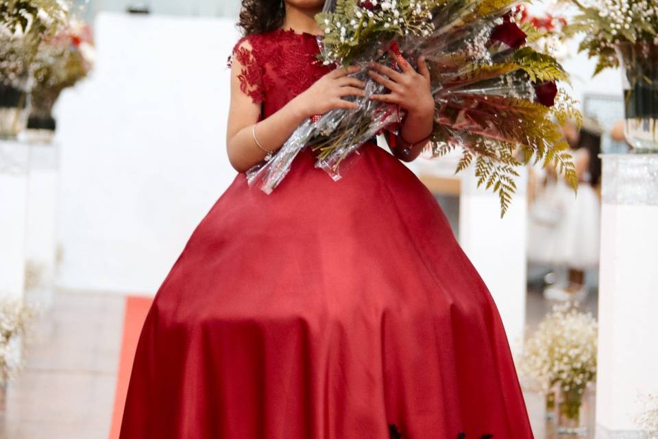 A menina das flores do altar