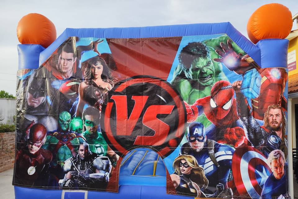 Insuflável Super Heróis