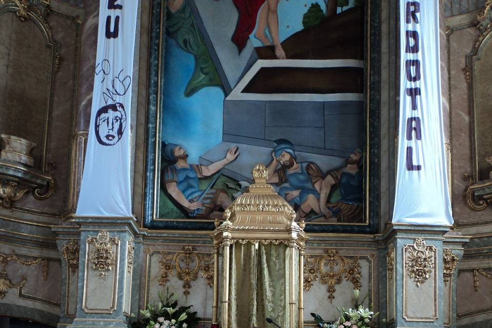 Decoração do altar principal