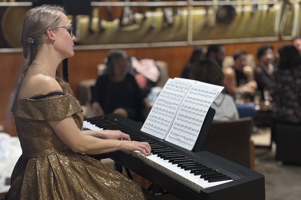 Piano solo