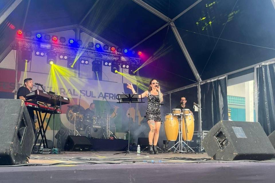 Crossroads band