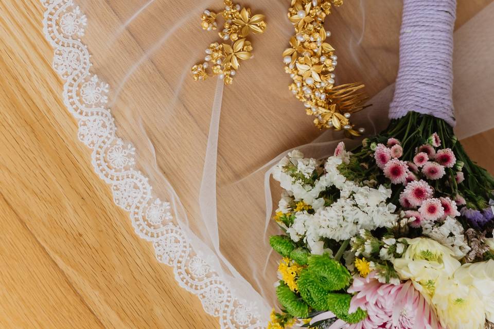 Bride essentials