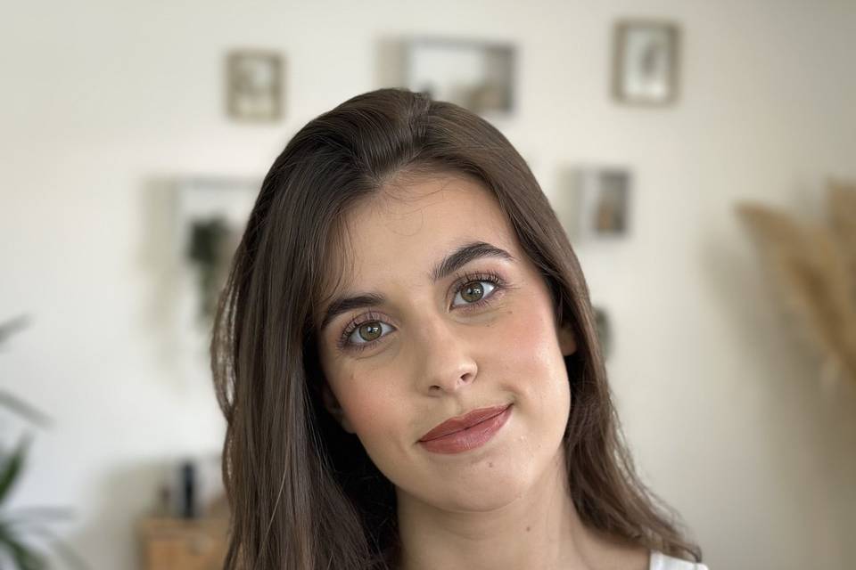 Jenifer Abrantes Maquilhagem Profissional