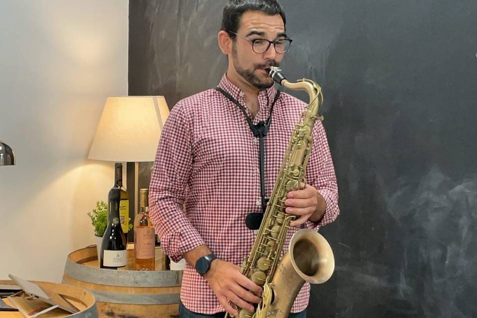 Saxofonista Bernardo Venâncio