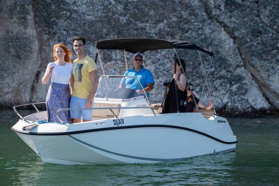 Djav Boat
