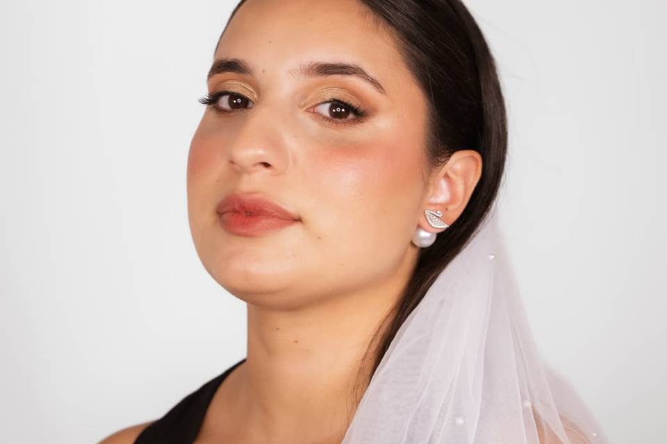 Ema Salvador