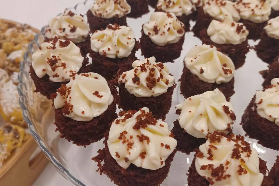 Mini red velvets