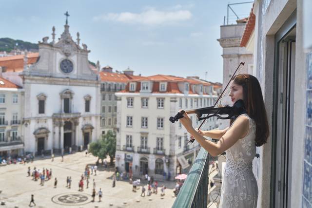 Dora Ribeiro - Violinista