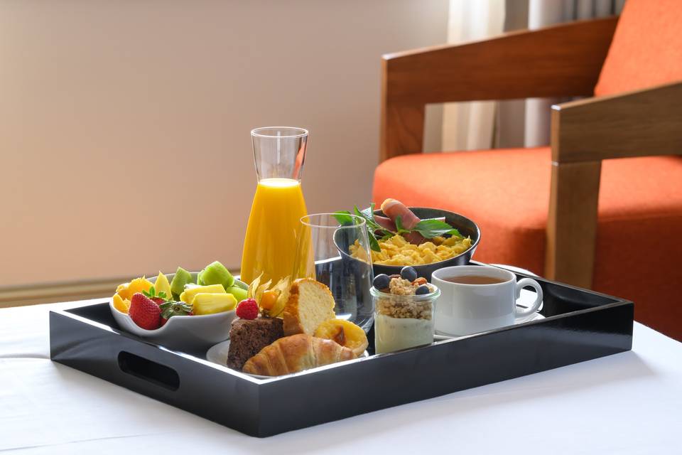 Pequeno-almoço no quarto