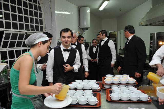 Equipa catering aplausi