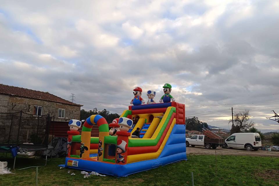 Insuflável Super Mario