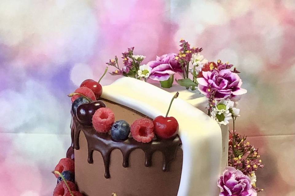 Chocolate and Flowers Cake