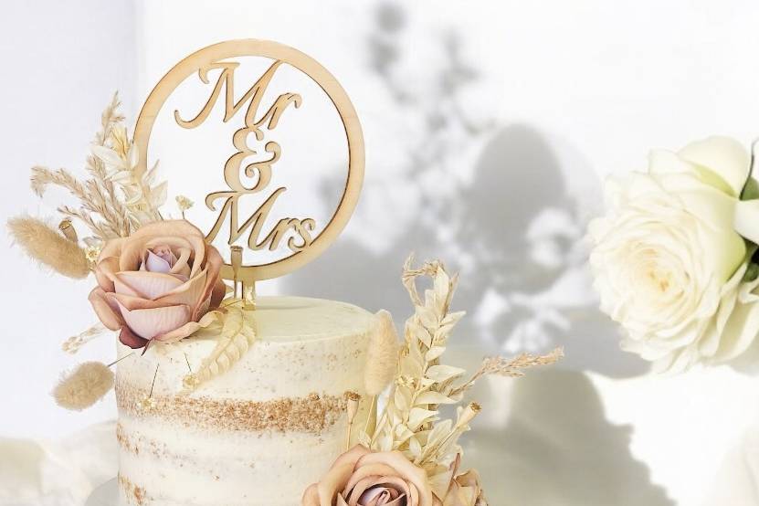 Nude Love Wedding Cake