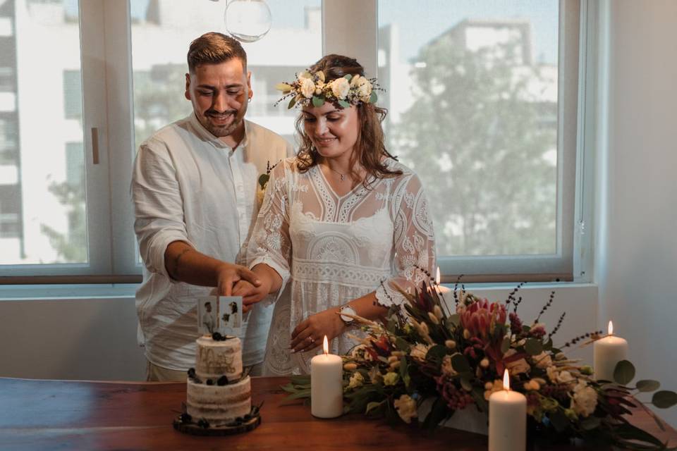 Lavender-Berries Wedding Cake