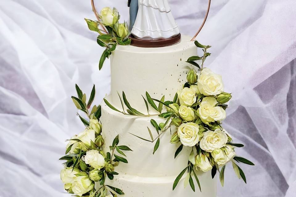 Divine Wedding Cake