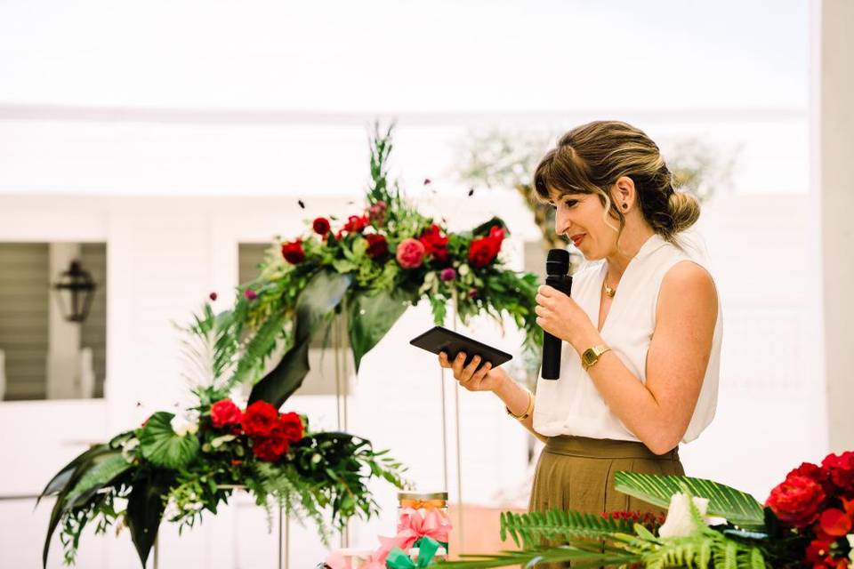 Isabel Celebrant & Founder