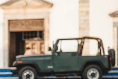 Jeep clássico descapotável