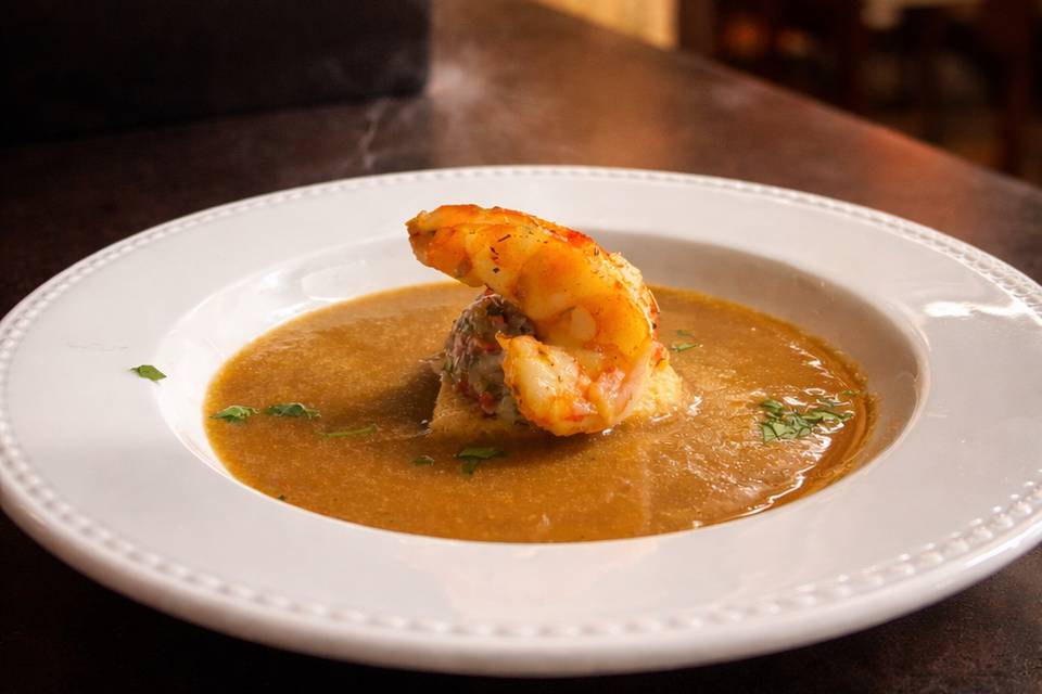 Bisque de camarão e lavagante