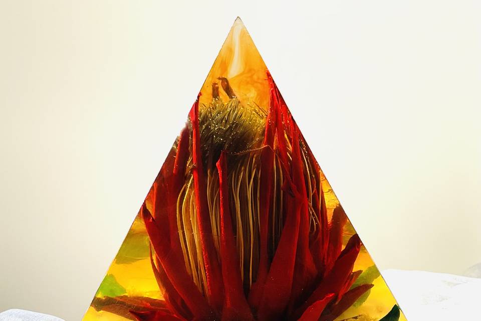 Uma flor em resina