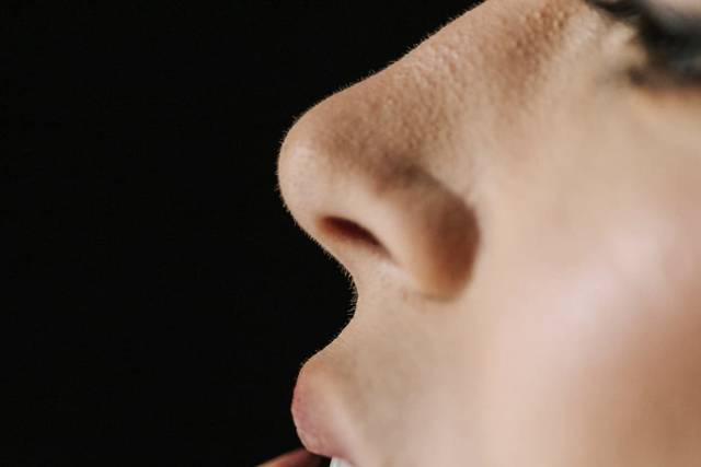 Detalhe dos lábios da noiva!