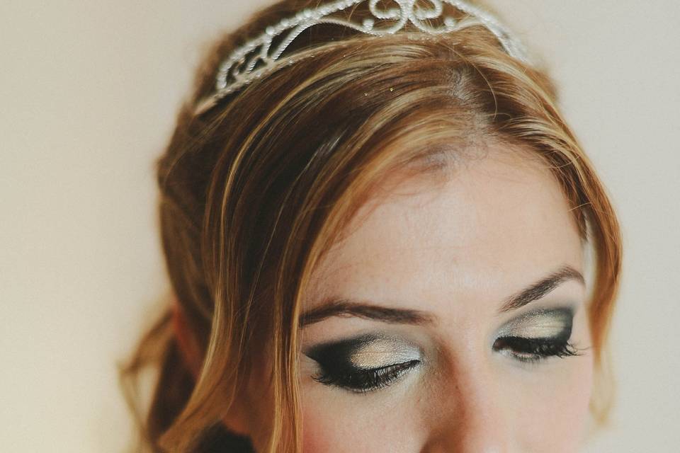 Make up bride