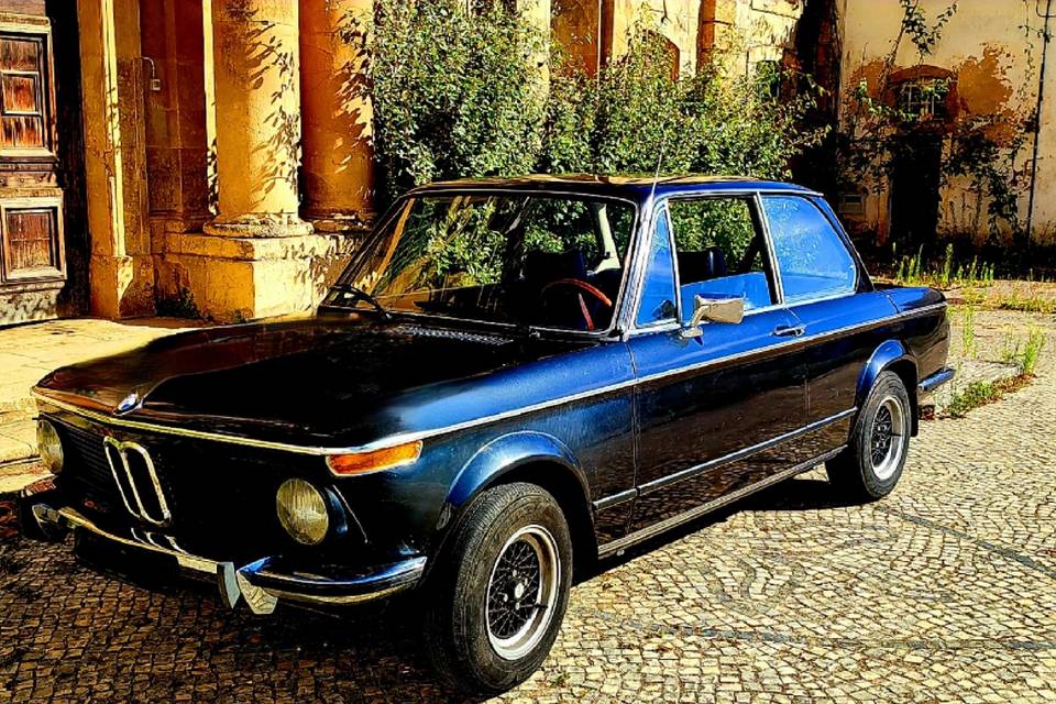 BMW 1500