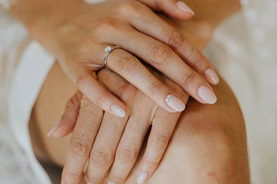 Unhas de noiva