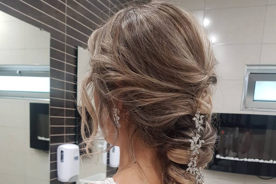 Noiva Cátia penteado part 2