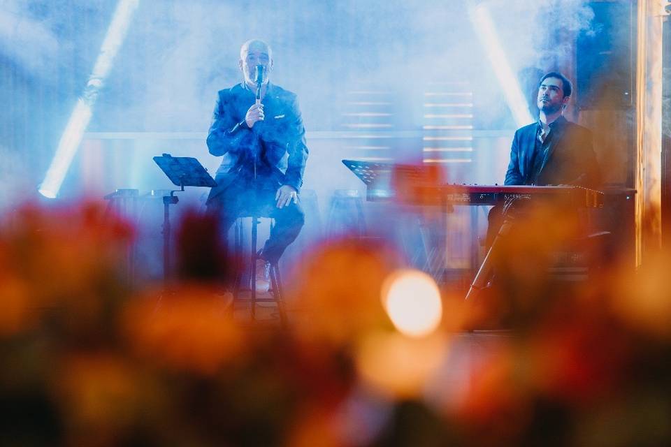 Live music with piano