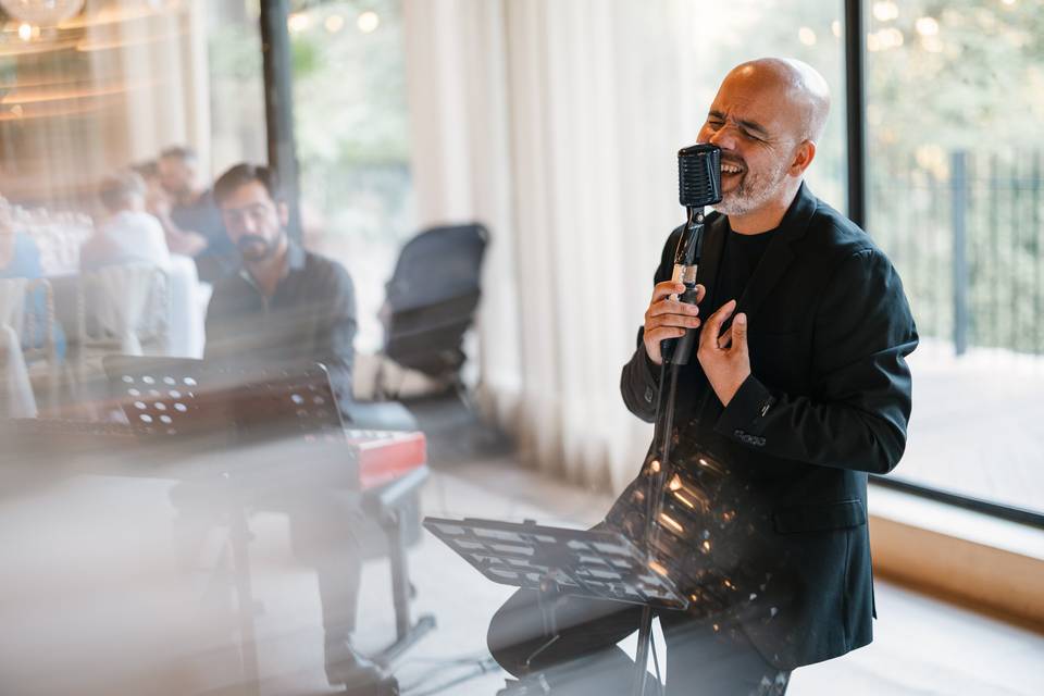 Pedro Daniel with Piano