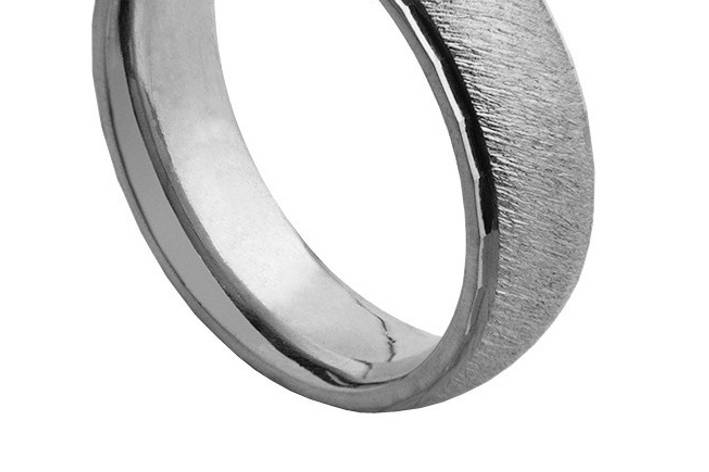 2au8903b-66 ouro 19k e 9k