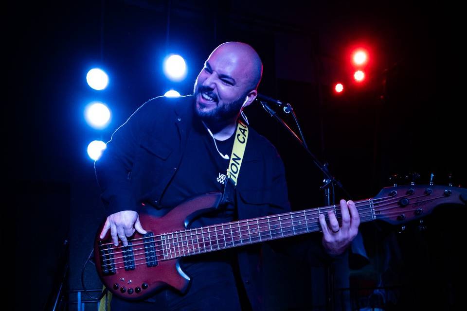 Baixista Heitor