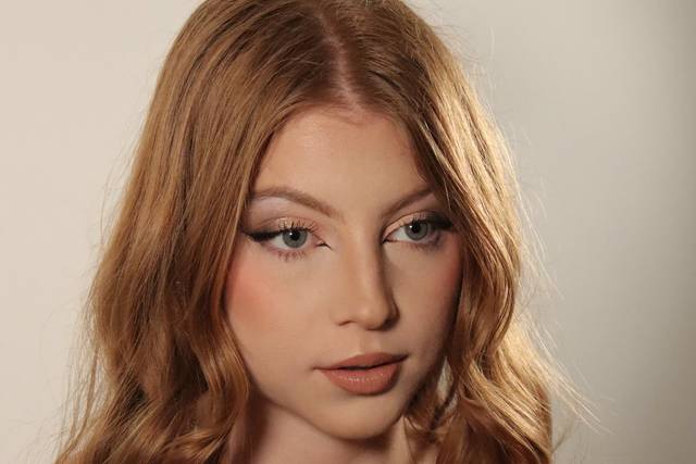 Elegância em cada pincelada.