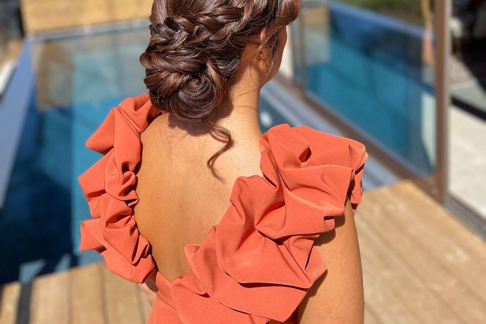 Sister's Bride Hairstyle
