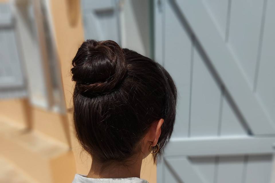 Top updo knot